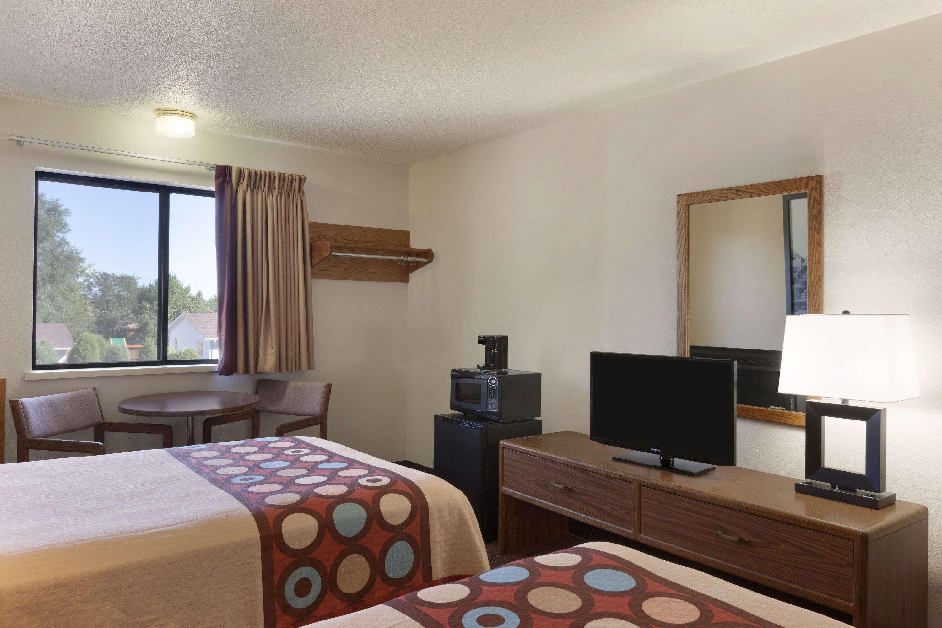 Super 8 By Wyndham Wall Ngoại thất bức ảnh